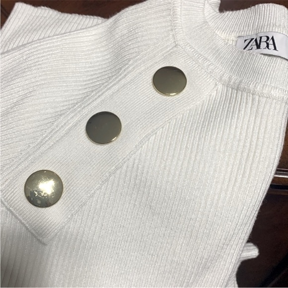 Zara white ribbed fitted crew neck sweater top - Picture 3 of 3